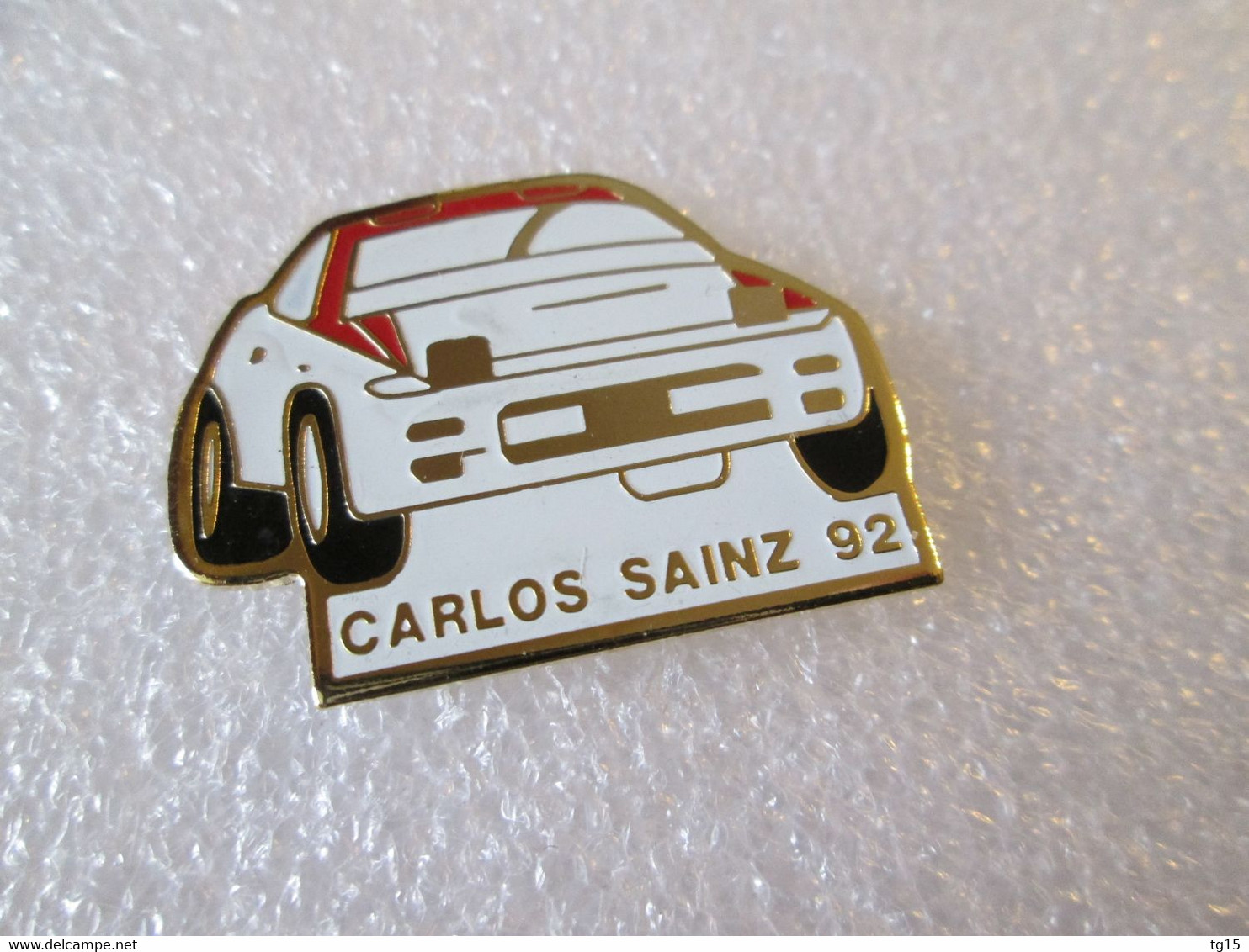 PIN'S    TOYOTA  CELICA   RALLYE   CARLOS SAINZ    92 - Toyota