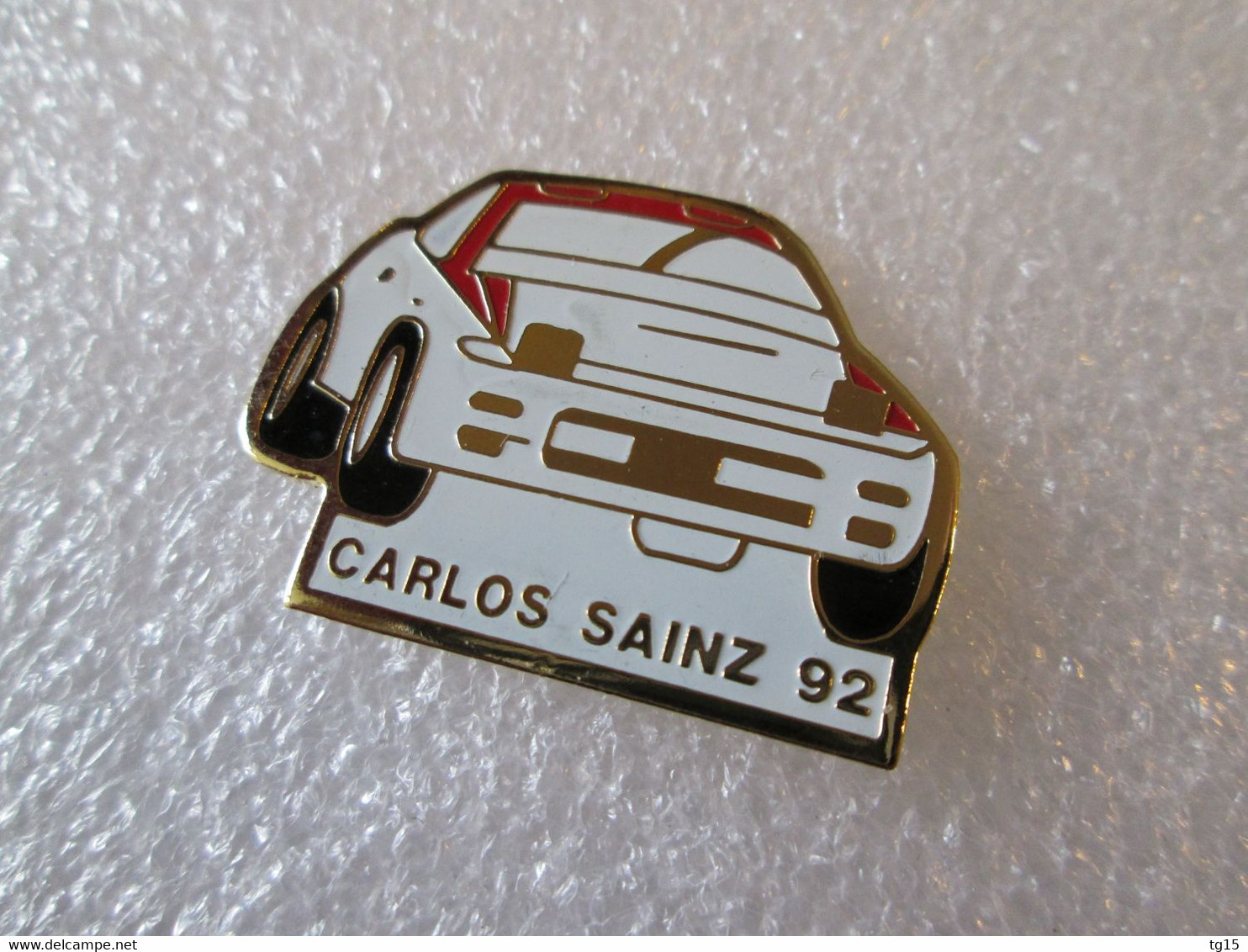 PIN'S    TOYOTA  CELICA   RALLYE   CARLOS SAINZ    92 - Toyota