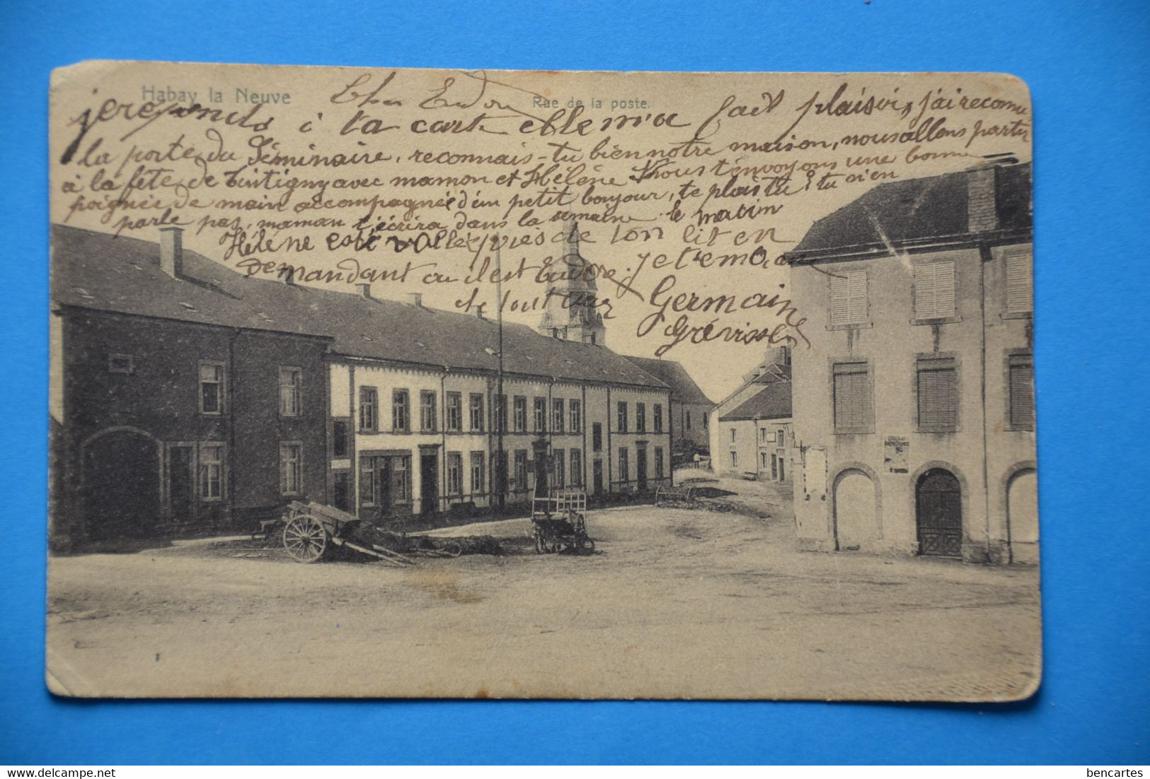 Habay-la-Neuve 1906: Rue De La Poste Avec Charettes - Habay