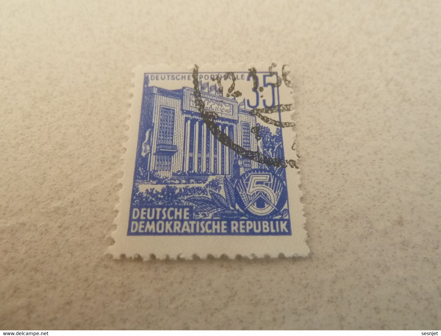 Ddr - Deutsche Sporthalle - Val 35 - Bleu - Oblitéré - Année 1957 - - Gebraucht