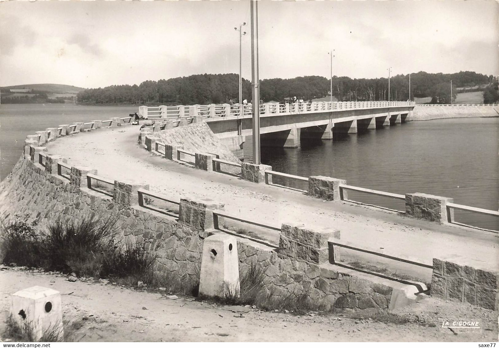 PEYRAT-le-CHATEAU  -  ROYERE  -  La Passerelle De Vassivière - Royere