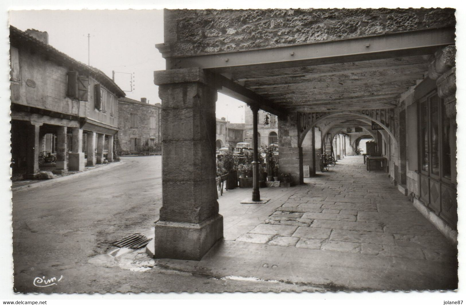 CPA   82      MONTPEZAT DE QUERCY       -     LES COUVERTS - Montpezat De Quercy