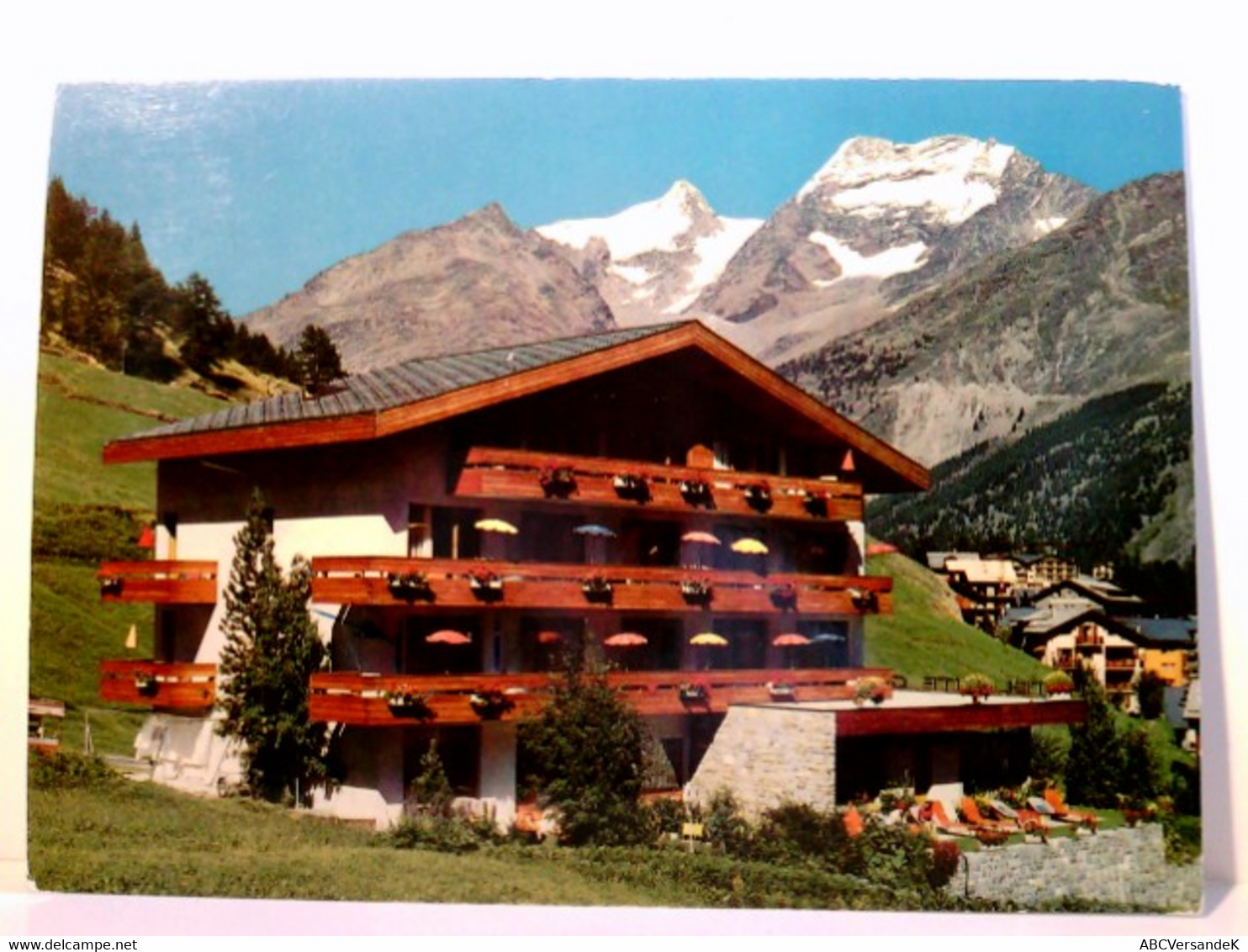 Saas Fee. Hotel Elite. Fam. A. Anthamatten - Imseng. Gebäudeansicht, Bergpanorama, Helvetia, Schweiz - Matten Bei Interlaken