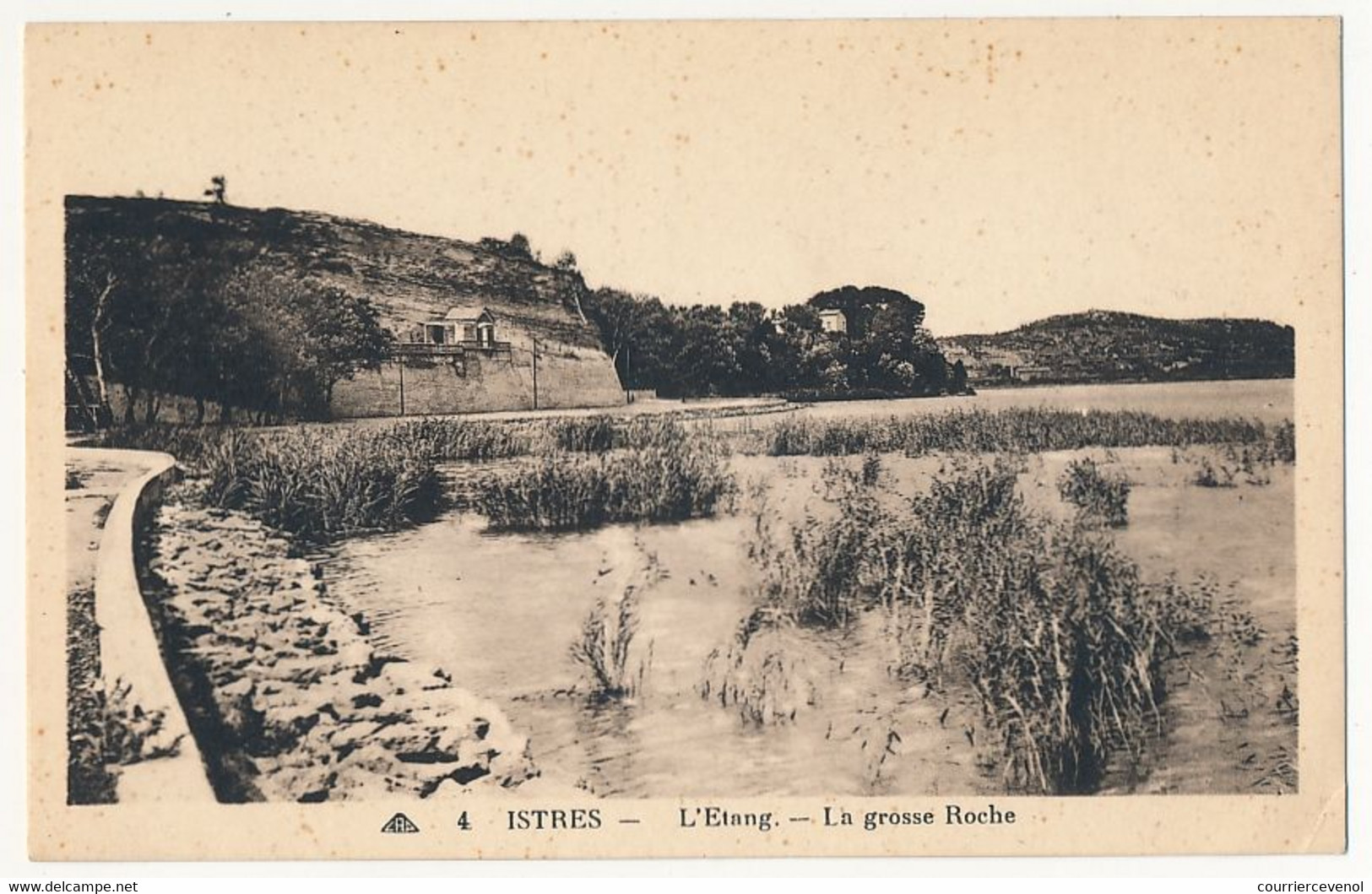 CPSM - ISTRES (Bouches Du Rhône) - L'Etang - La Grosse Roche - Istres