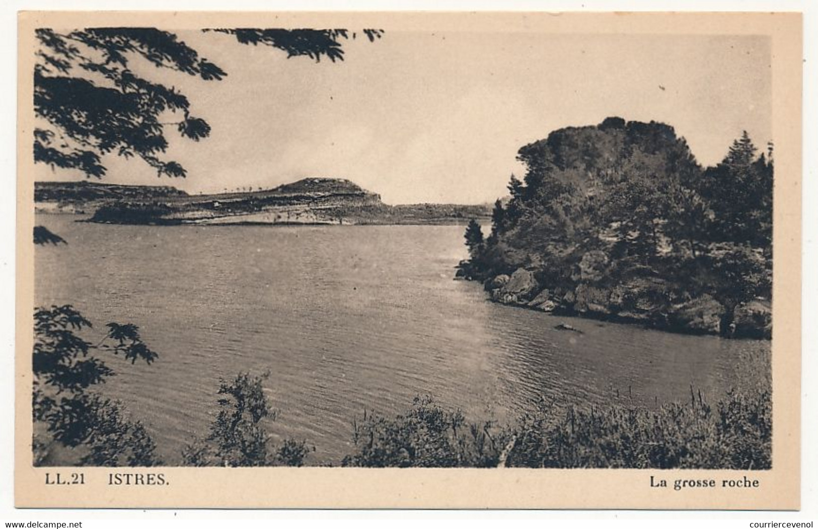 CPSM - ISTRES (Bouches Du Rhône) - L'Etang - La Grosse Roche - Istres