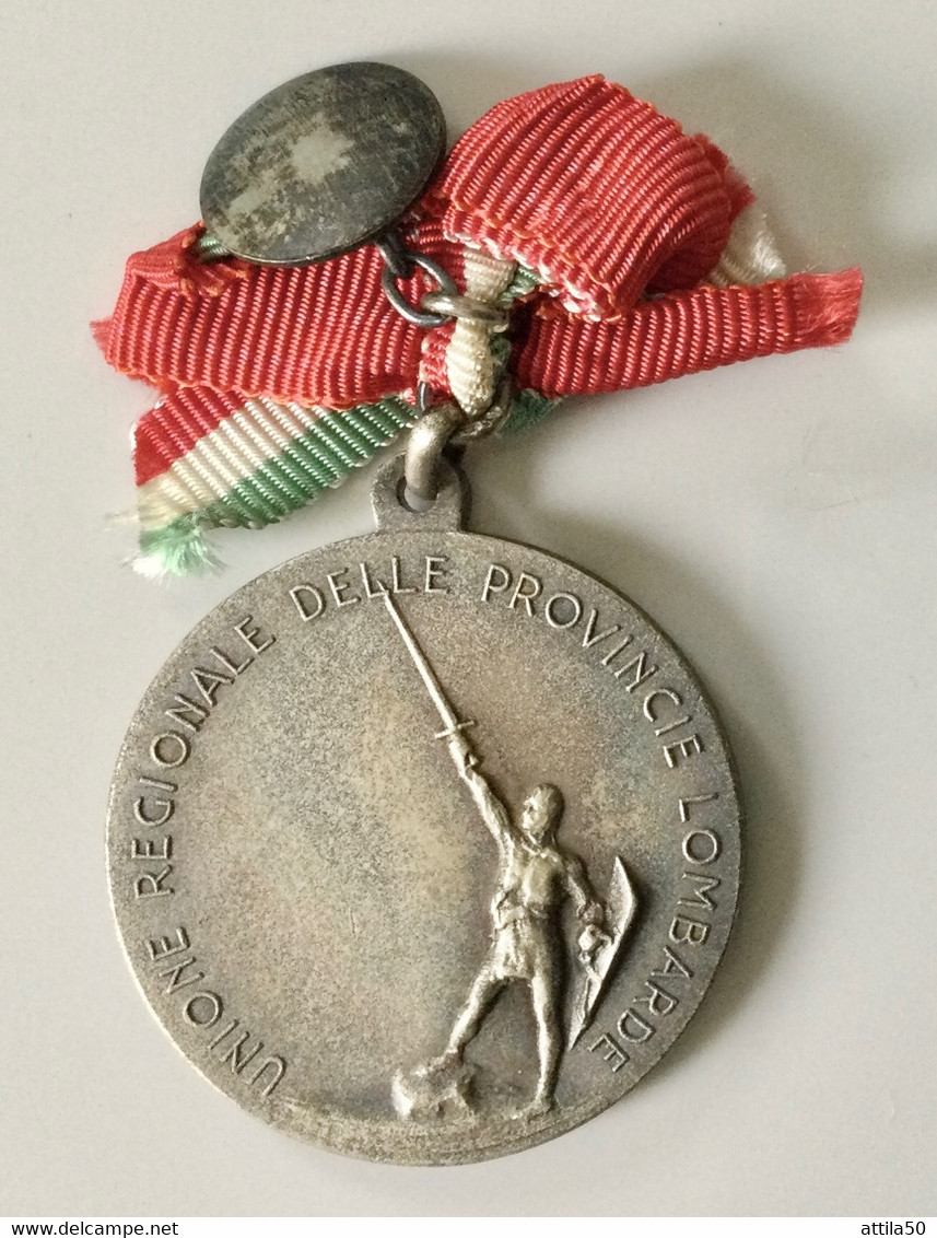 Lombardia, Medaglia D’argento Per Ospitalità Svizzera Ai Profughi Italiani 1943-1953 , Con Custodia SPL. - Monétaires/De Nécessité