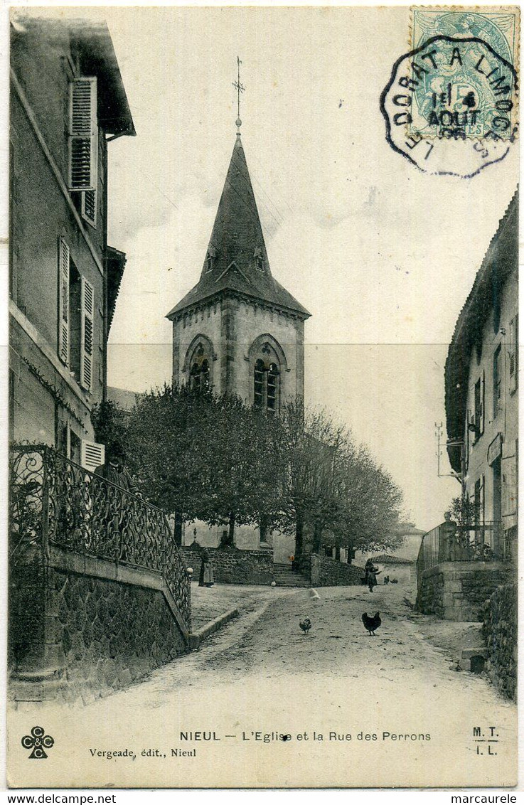 Cpa Nieul  Rue Des Perrons - Nieul