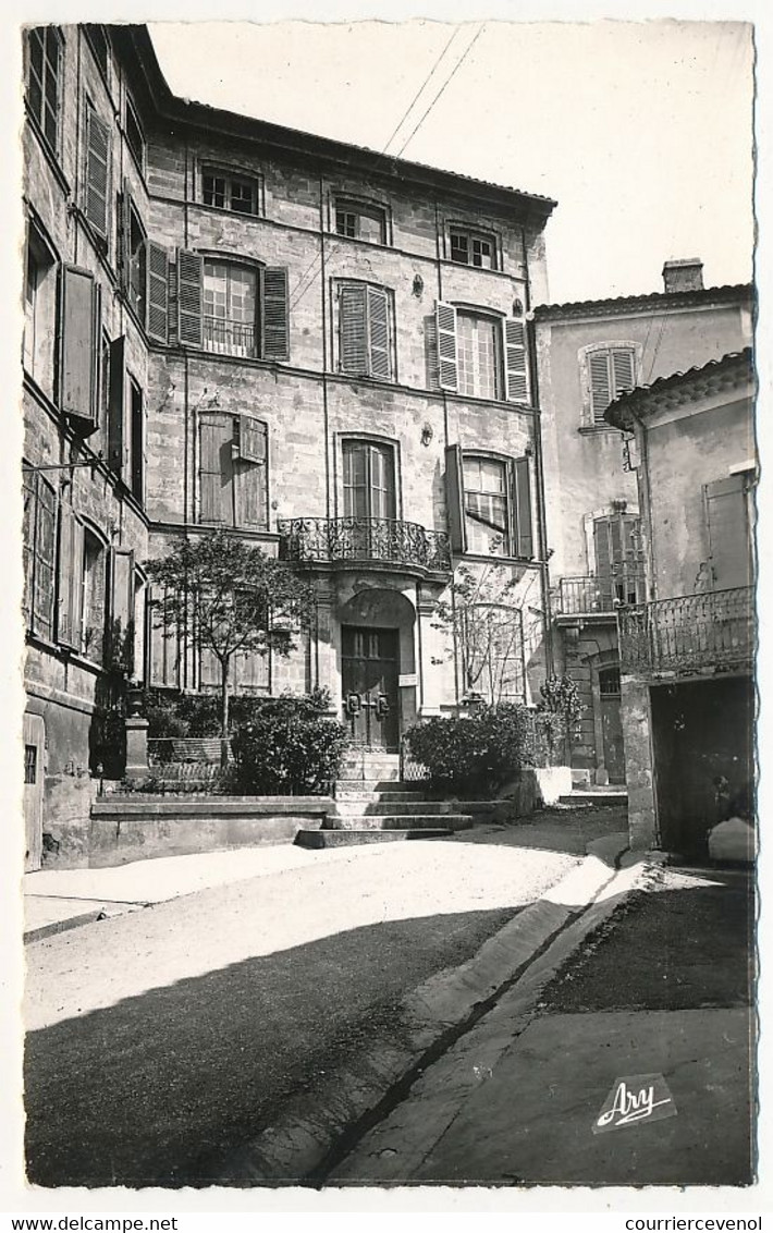 CPSM - LAMBESC (Bouches Du Rhône) - Hôtel Du Marquis De Charleval - Lambesc