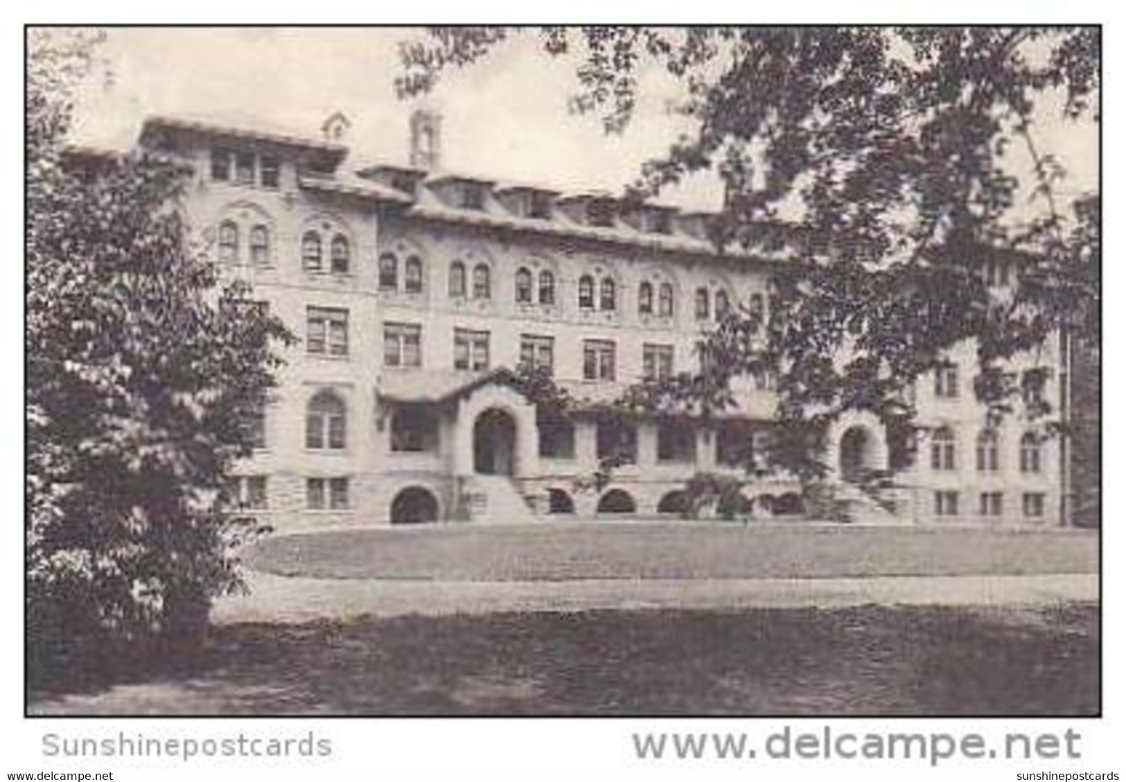 New Jersey Convent Station Santa Rita Hall Dormitory For Freshmen College Of Saint Elizabeth Albertype - Elizabeth