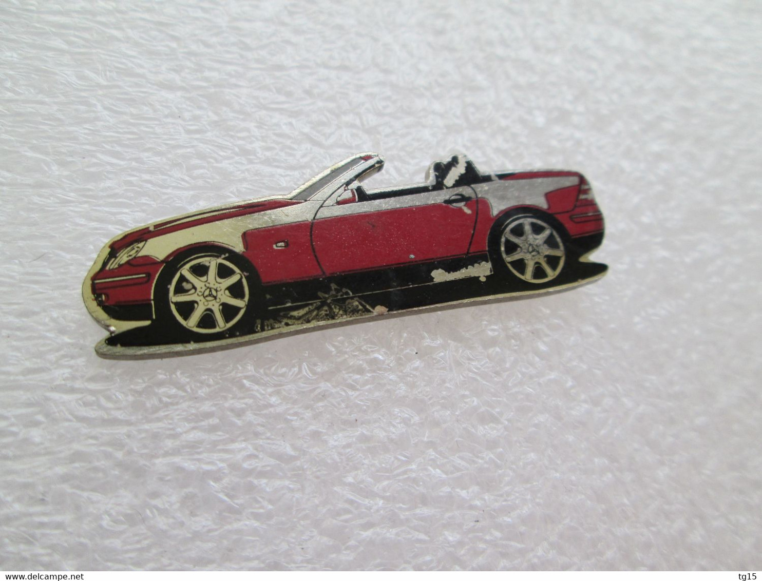 PIN'S        MERCEDES BENZ  CABRIOLET - Mercedes