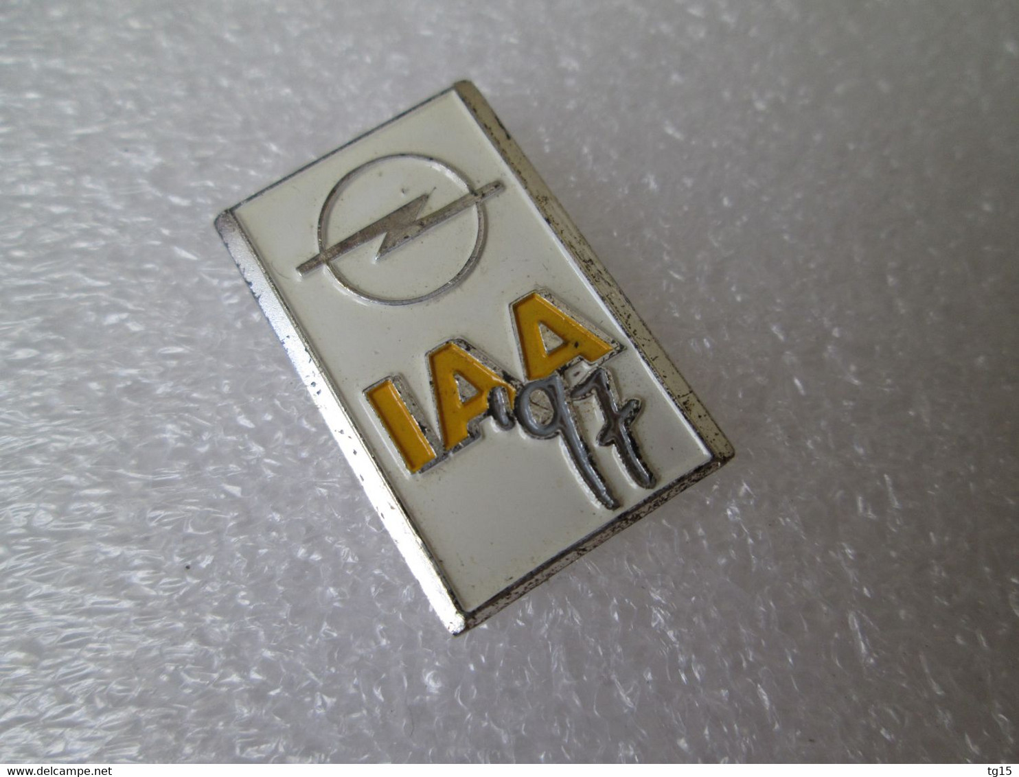 PIN'S    OPEL     IAA 97 - Opel