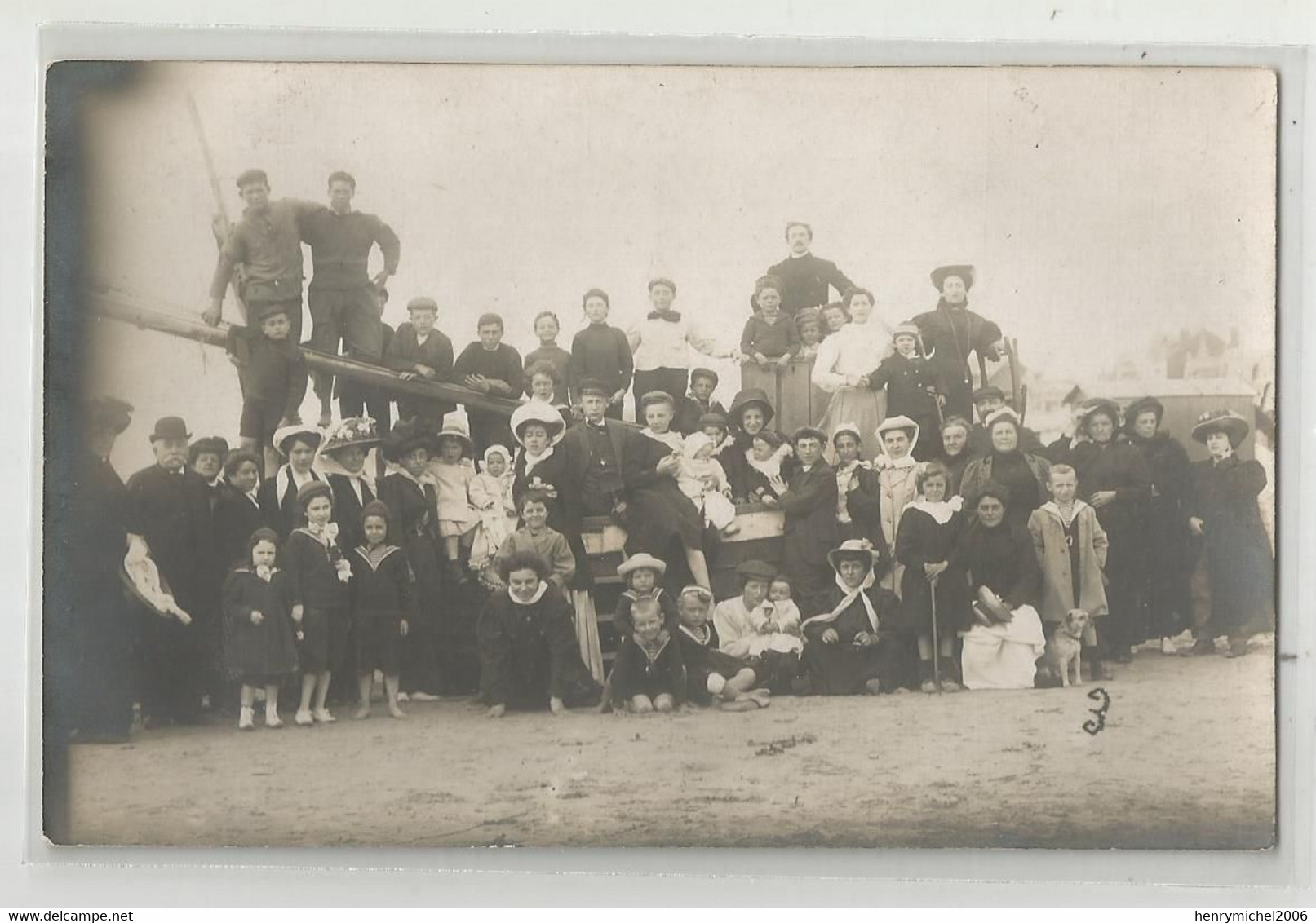 62 Berck Plage Groupe De Personne Devant Voilier Carte Photo De Mage - Berck