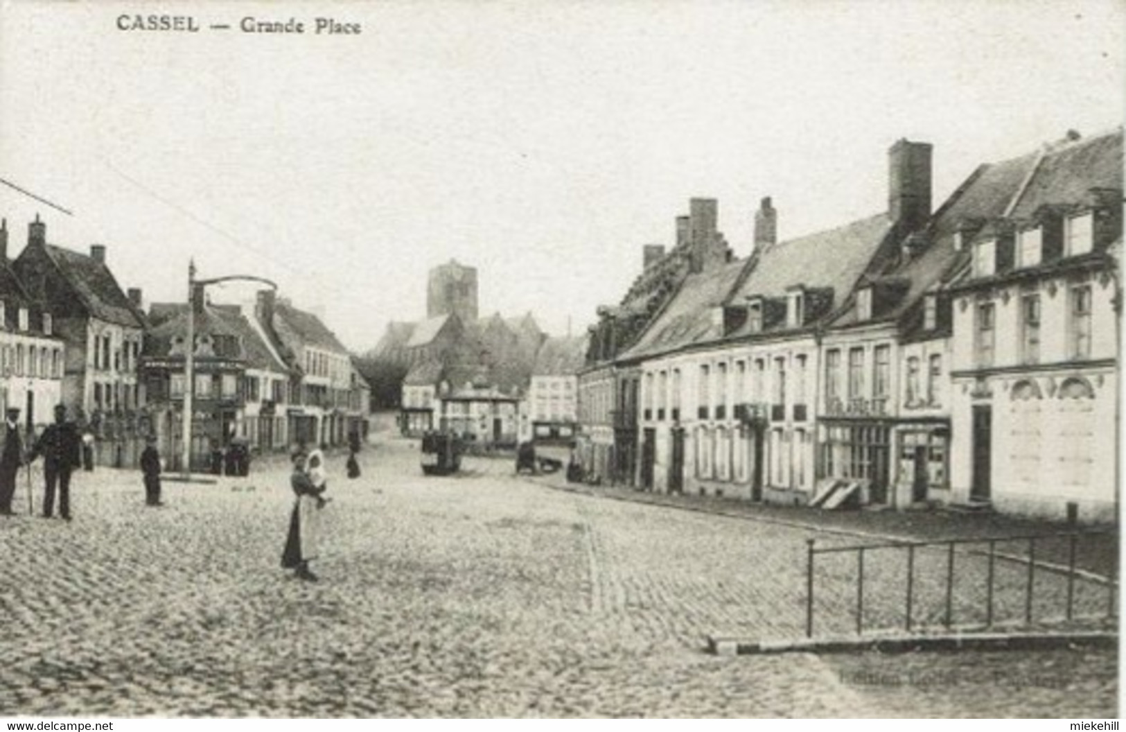 59-CASSEL-GRANDE PLACE-IMPRIMERIE-LA NOUVELLE POMME D'OR-TRAM-BOULANGERIE-A LA ROSE - Cassel