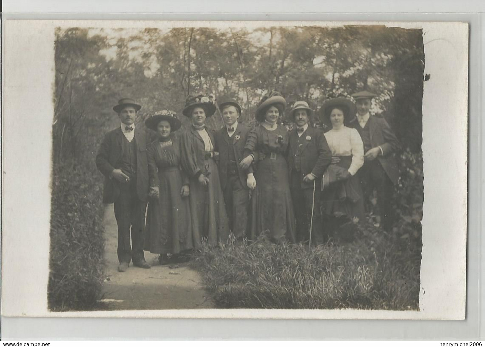 45 Loiret écrite D'orléans 1910 Groupe Femmes Mode Et Hommes A L'eldorado Carte Photo - Orleans