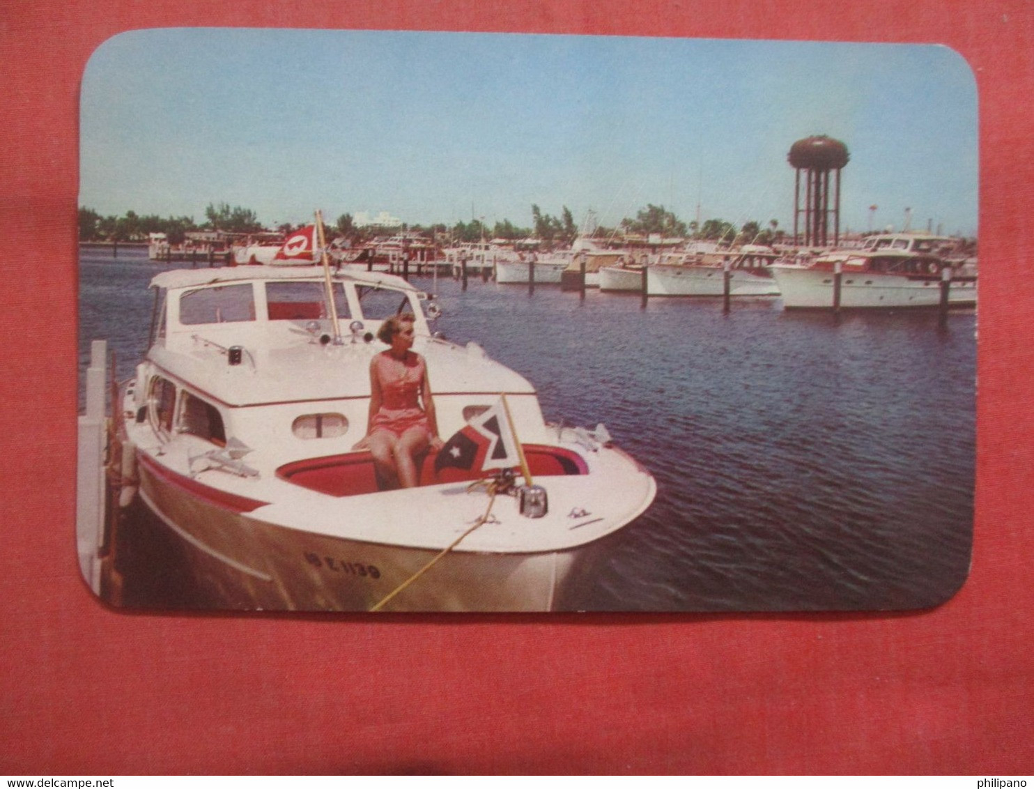 Bahia Mar Yacht Basin.   Female On Boat.    Fort Lauderdale - Florida > Fort Lauderdale     Ref  5418 - Fort Lauderdale