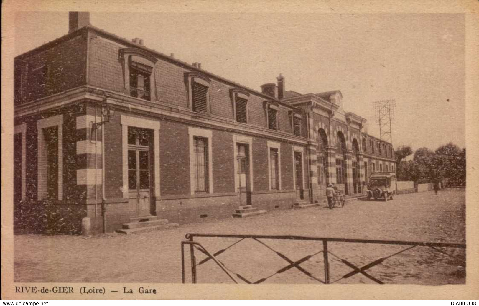 RIVE-DE-GIER   ( LOIRE )     LA GARE - Rive De Gier