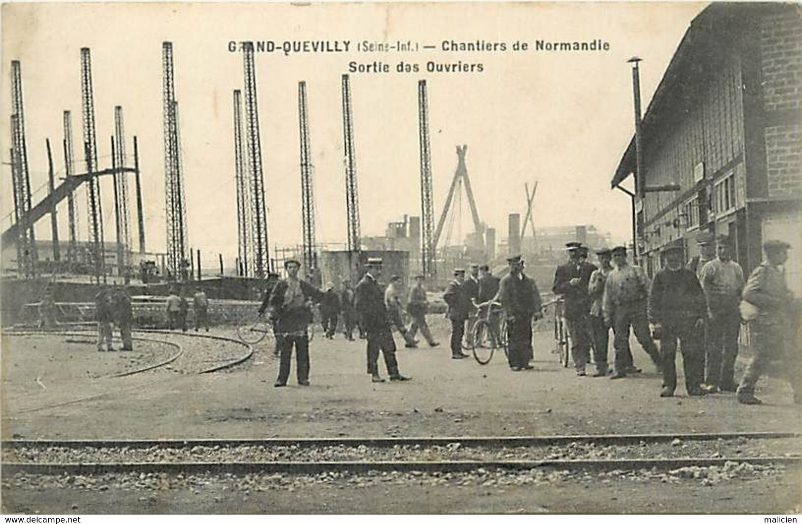 - Seine Maritime -ref-C344- Grand Quevilly - Chantiers De Normandie - Sortie Des Ouvriers - Usines - Industrie - - Le Grand-quevilly