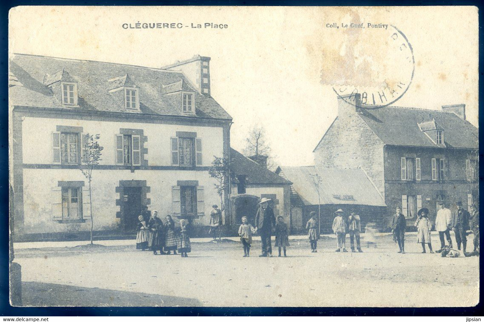 Cpa Du 56 Cléguérec  La Place   JA22-58 - Cleguerec