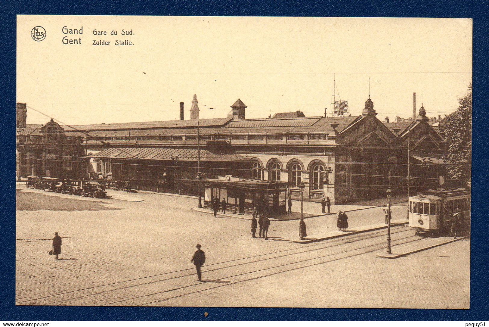 Gand. Gare Du Sud ( 1837-1928). Voitures-taxi, Tramway, Passants. - Gent