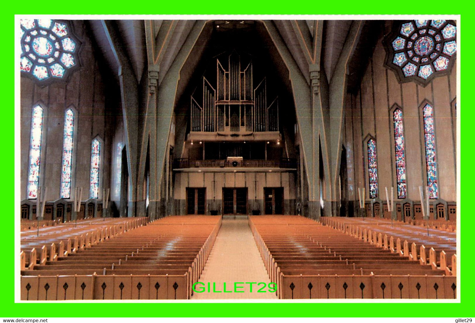 CAP-DE-LA-MADELEINE, QUÉBEC - INTÉRIEUR DE LA BASILIQUE, SANCTUAIRE NOTRE-DAME DU CAP - - Trois-Rivières