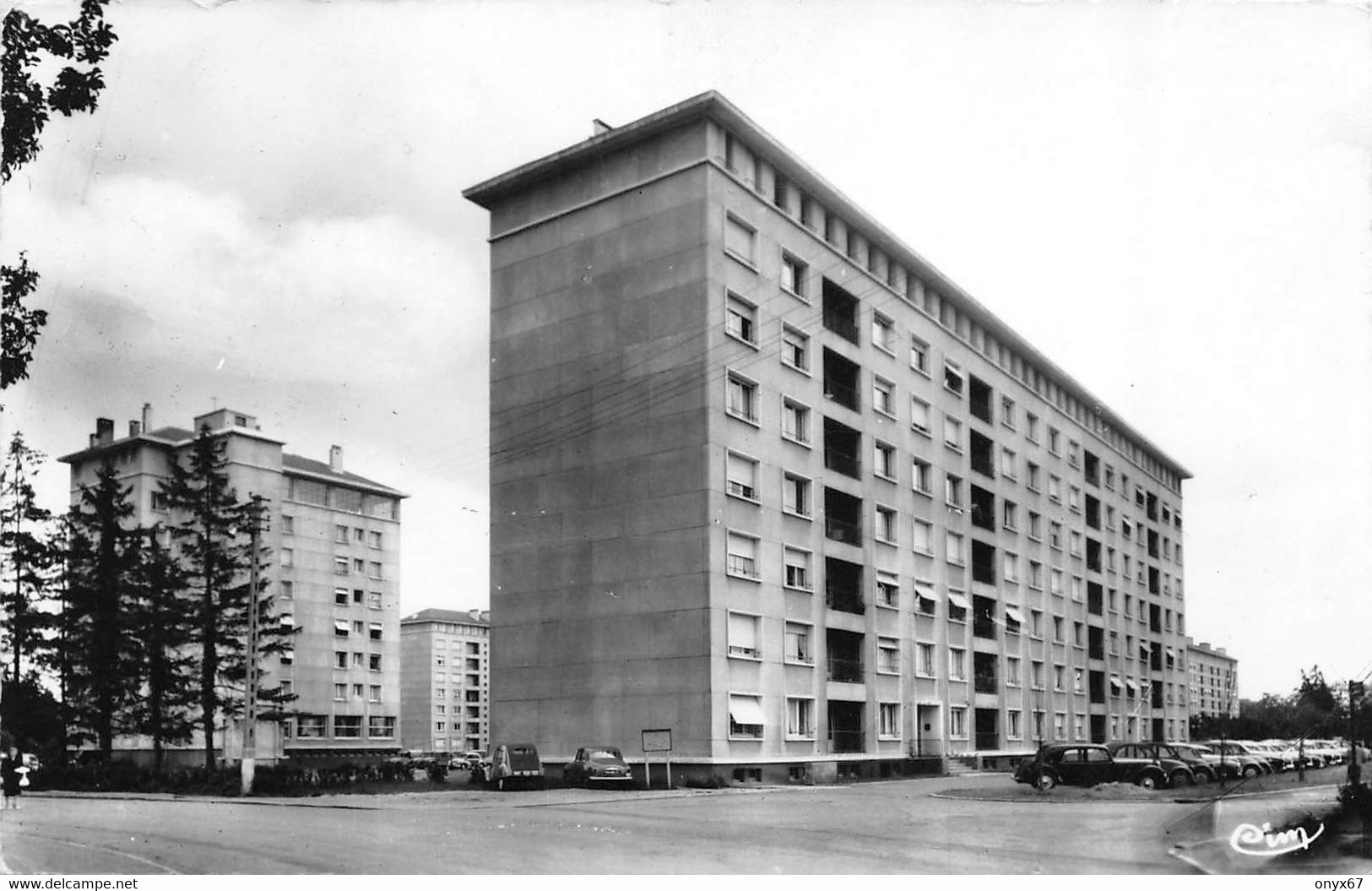 THIONVILLE-DIEDENHOFEN-57-Moselle-Quartier De La Cité Médoc-Bloc-Immeuble-HLM- Photo Cim Format 9 X 14 - Thionville