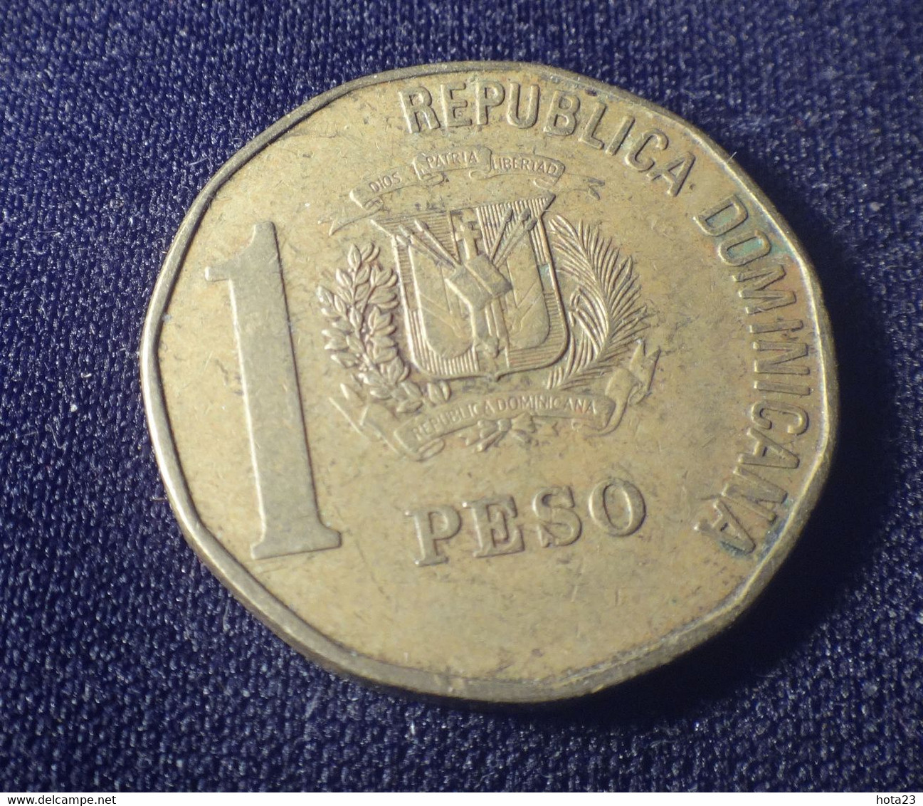 DOMINICANA 2005: 1 Peso, KM 80 - Dominicaanse Republiek