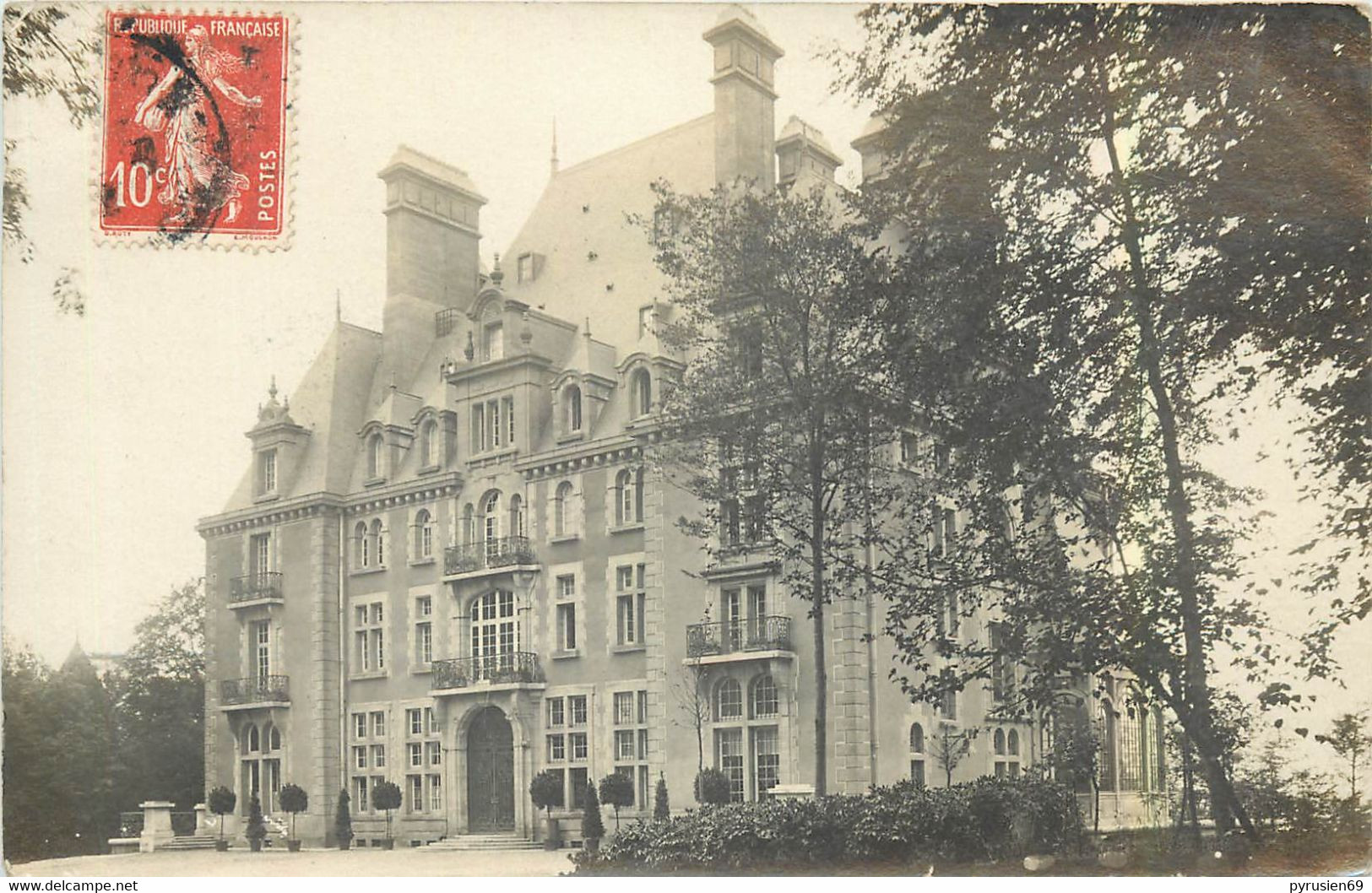 CARTE PHOTO D'UN CHÂTEAU A LOCALISER - Photos