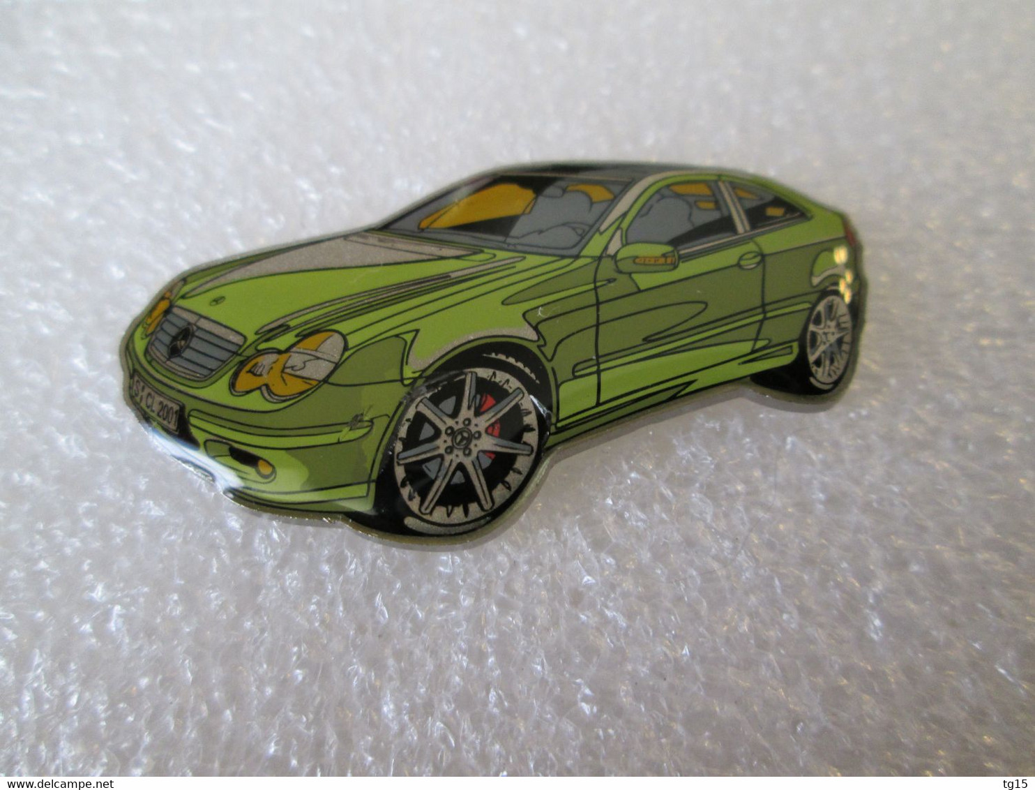 PIN'S    MERCEDES BENZ   CLK - Mercedes