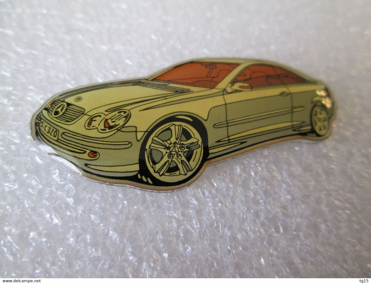 PIN'S    MERCEDES BENZ   CLK - Mercedes