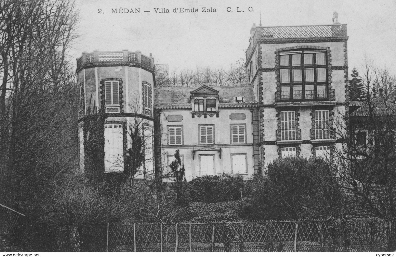 MEDAN - Villa D'Emile Zola - Medan