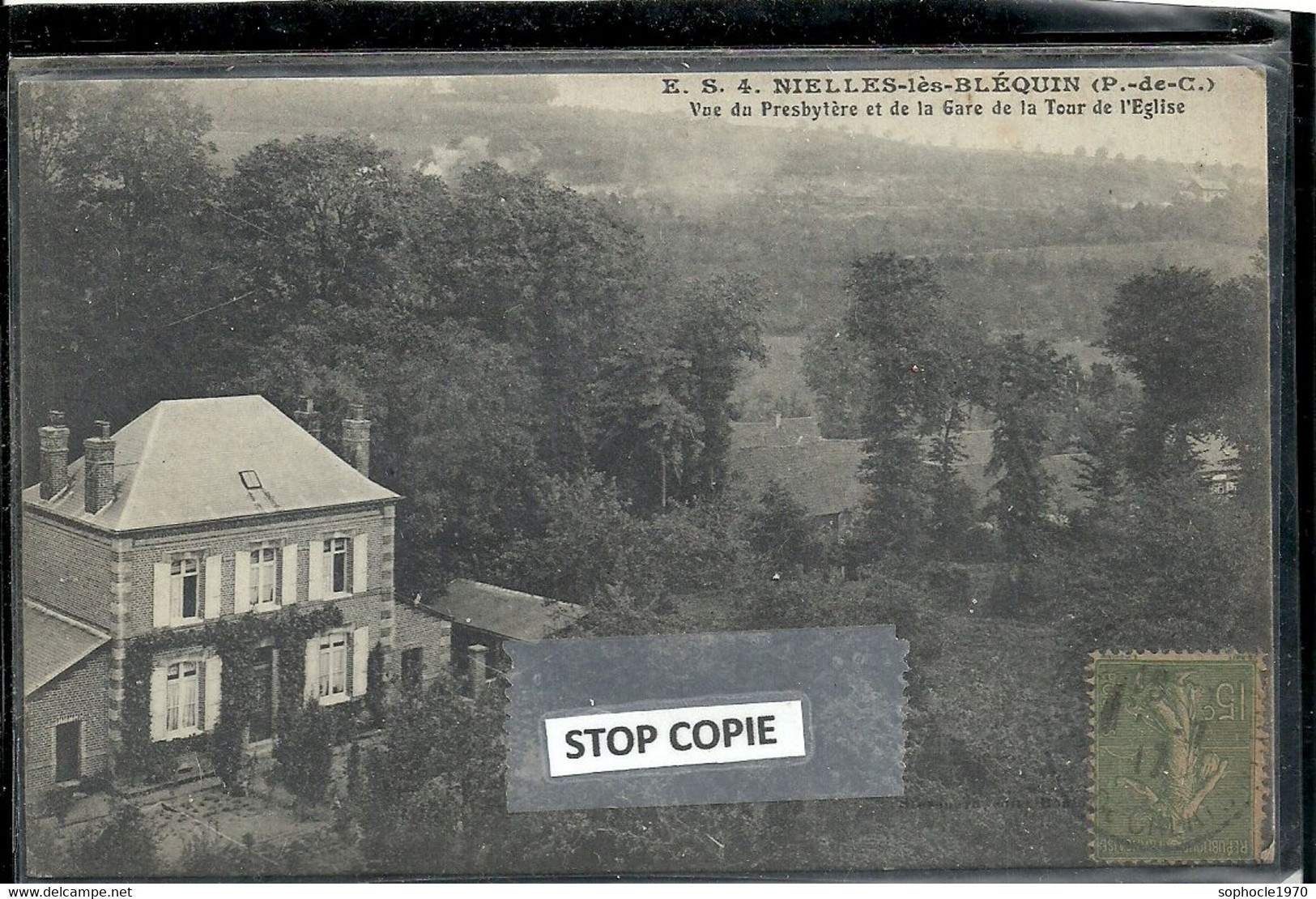 01 - 2021 - PAS DE CALAIS - 62 -NIELLES LES BLEQUIN - Vue Du Presbytère Et De La Gare De La Tour De L'église - Lumbres