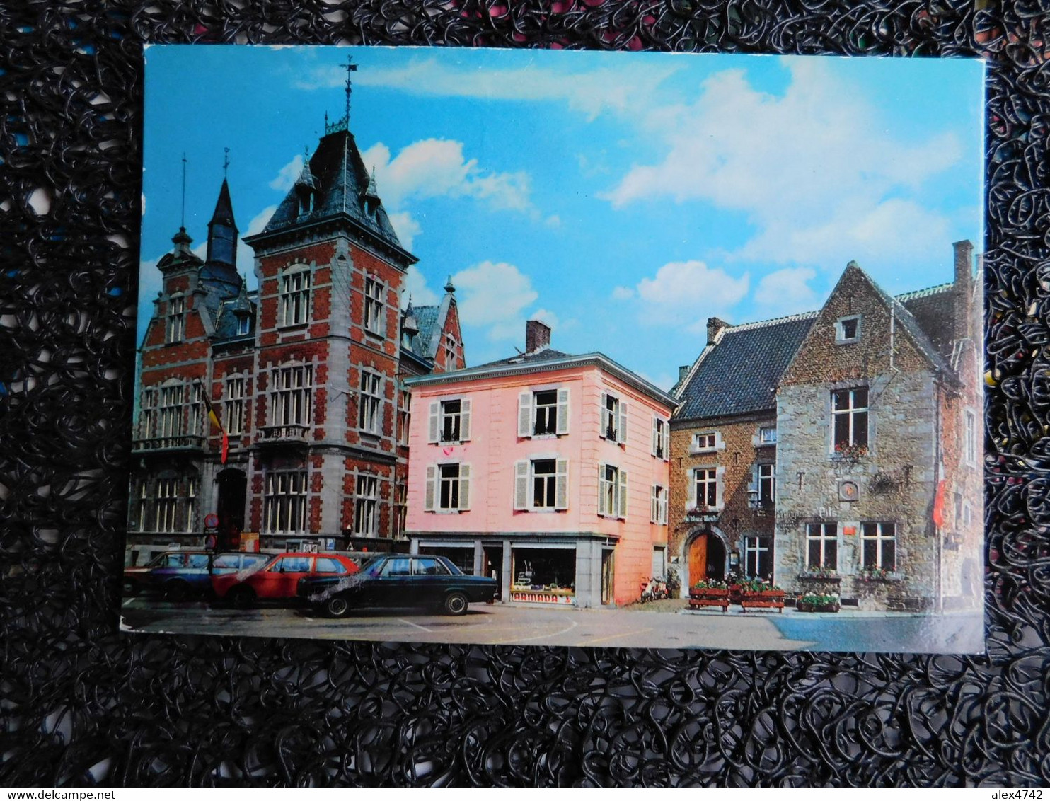 Fosse-La-Ville, Place Du Marché   (A12) - Fosses-la-Ville