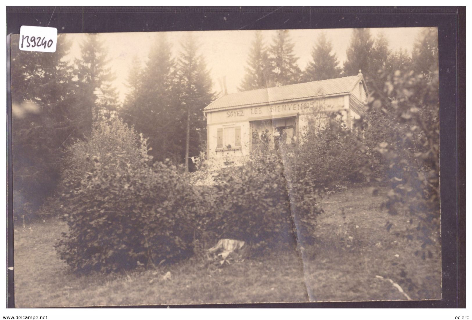 LA CÔTE AUX FEES - CABANE DES PRES DEVANT - B ( PLI VERTICAL ) - La Côte-aux-Fées