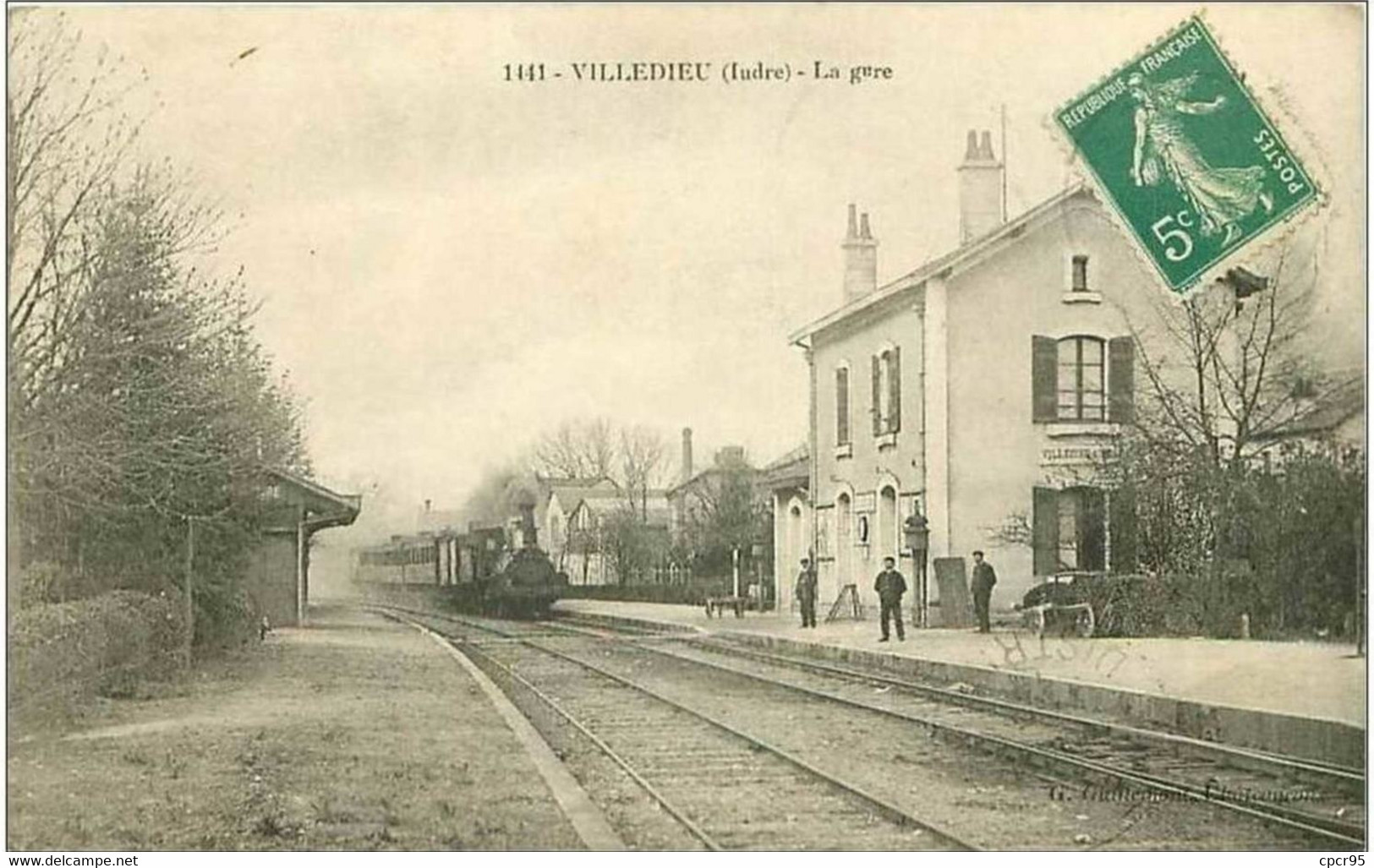 36.VILLEDIEU.LA GARE.TRAIN - Andere & Zonder Classificatie