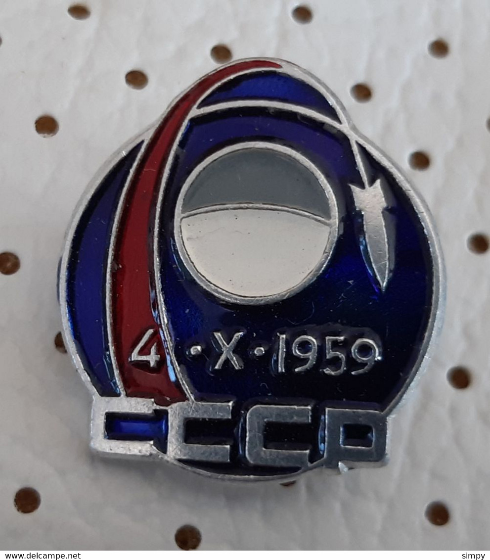 Space 4.10.1959 CCCP  Badge Pin - Space