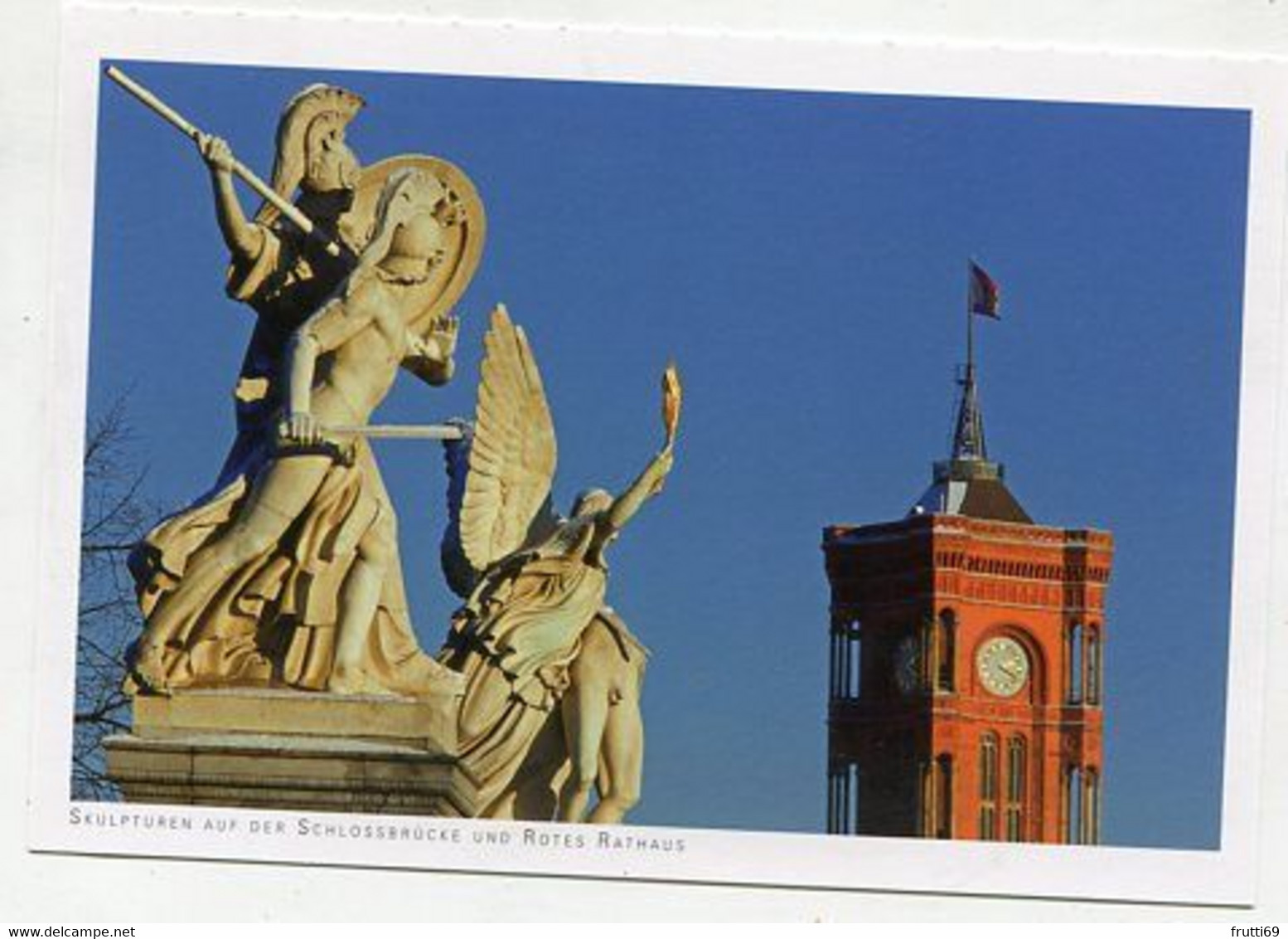 AK 028800 GERMANY - Berlin - Skulpturen Auf Der Schlossbrücke Und Rotes Rathaus - Mitte