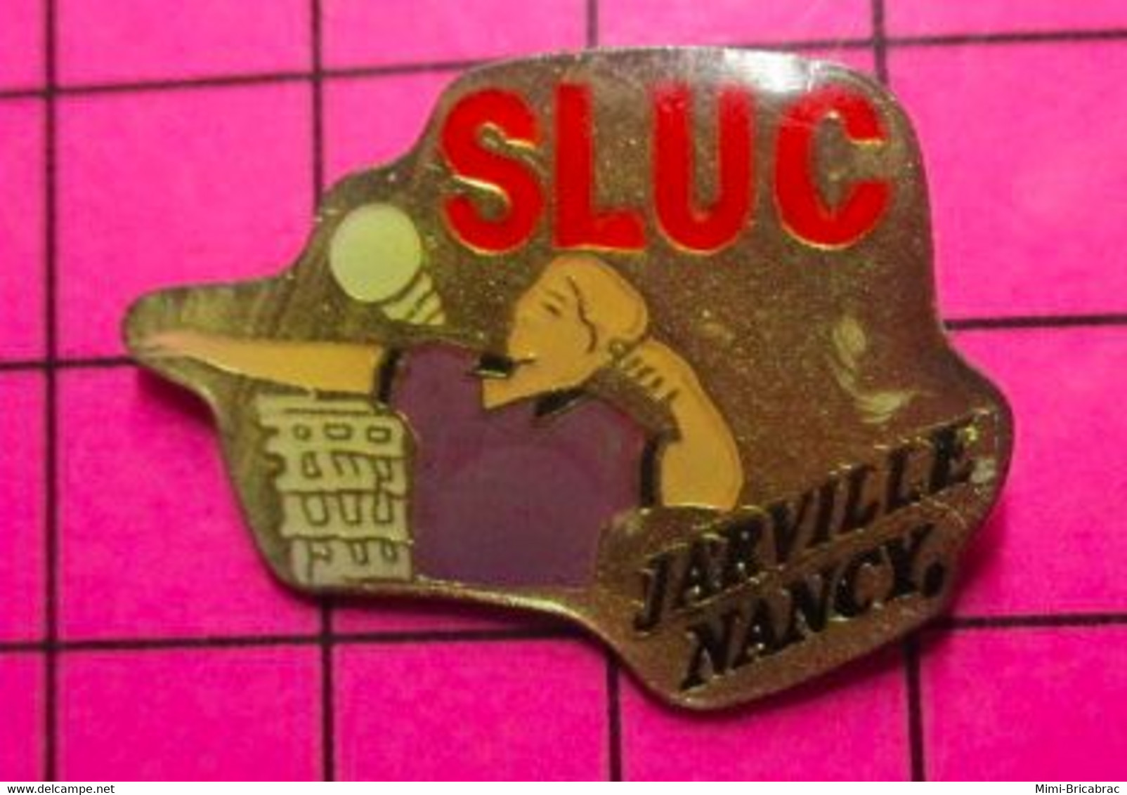 313F Pin's Pins / Beau Et Rare / THEME : SPORTS / VOLLEY-BALL SLUC JARVILLE NANCY - Volleyball