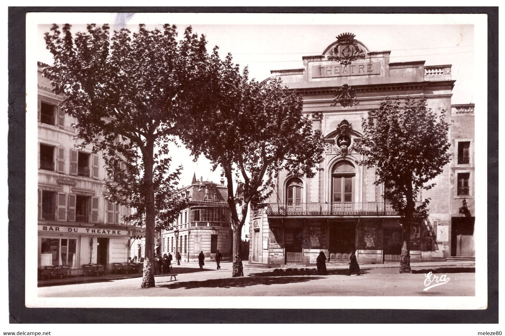 30  ALES  Place Hôtel De Ville Et Théâtre   2 Scans - Alès