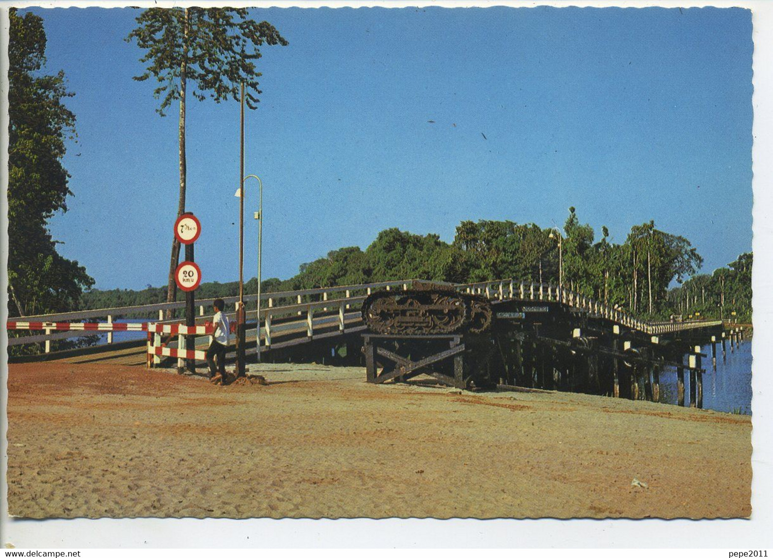 CPA SURINAM Bridge Across The Saramacca River Near GORDIJNKREEK - Surinam