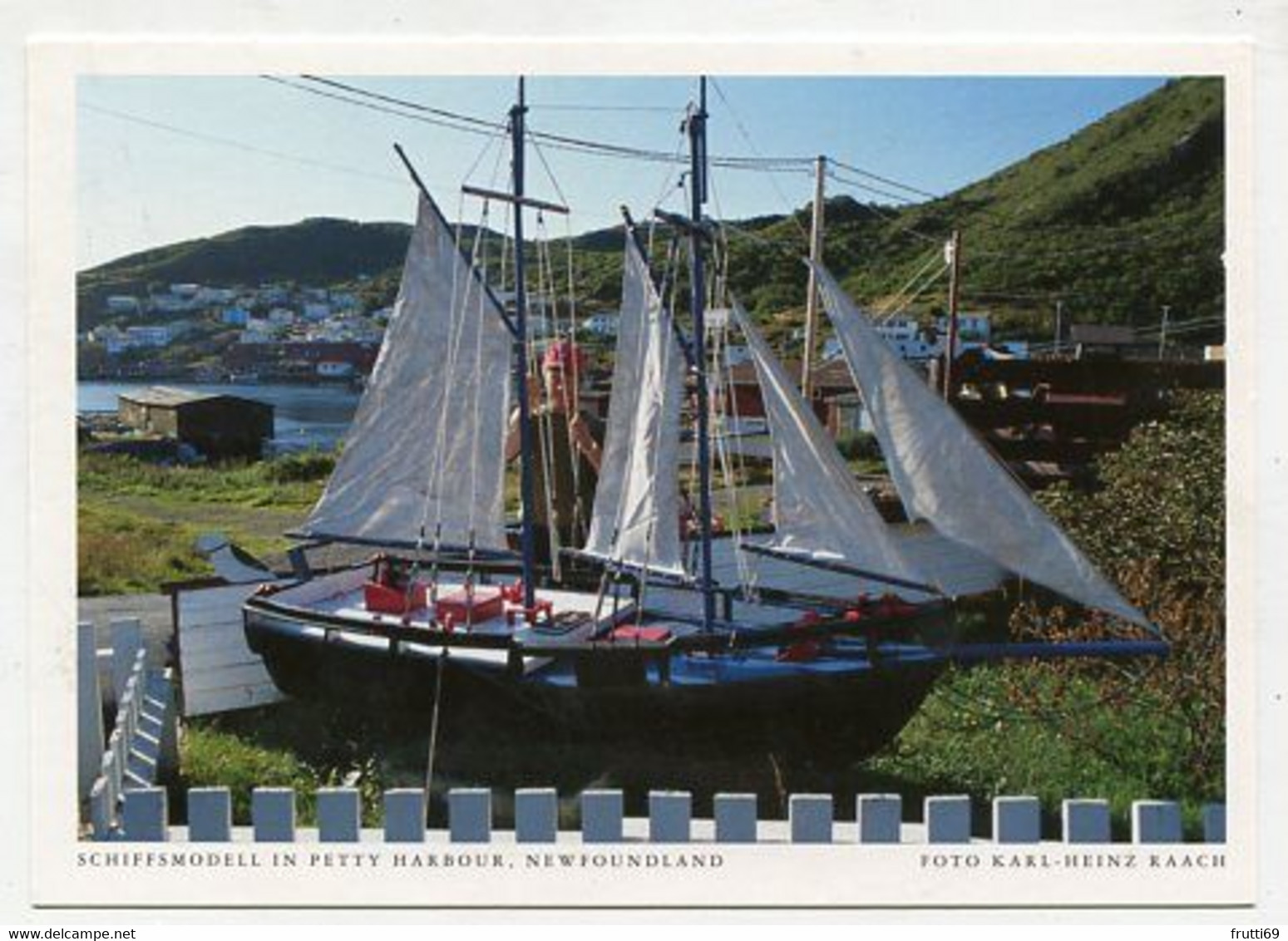 AK 029129 CANADA - Newfoundland - Schiffsmodell In Petty Harbour - Andere & Zonder Classificatie