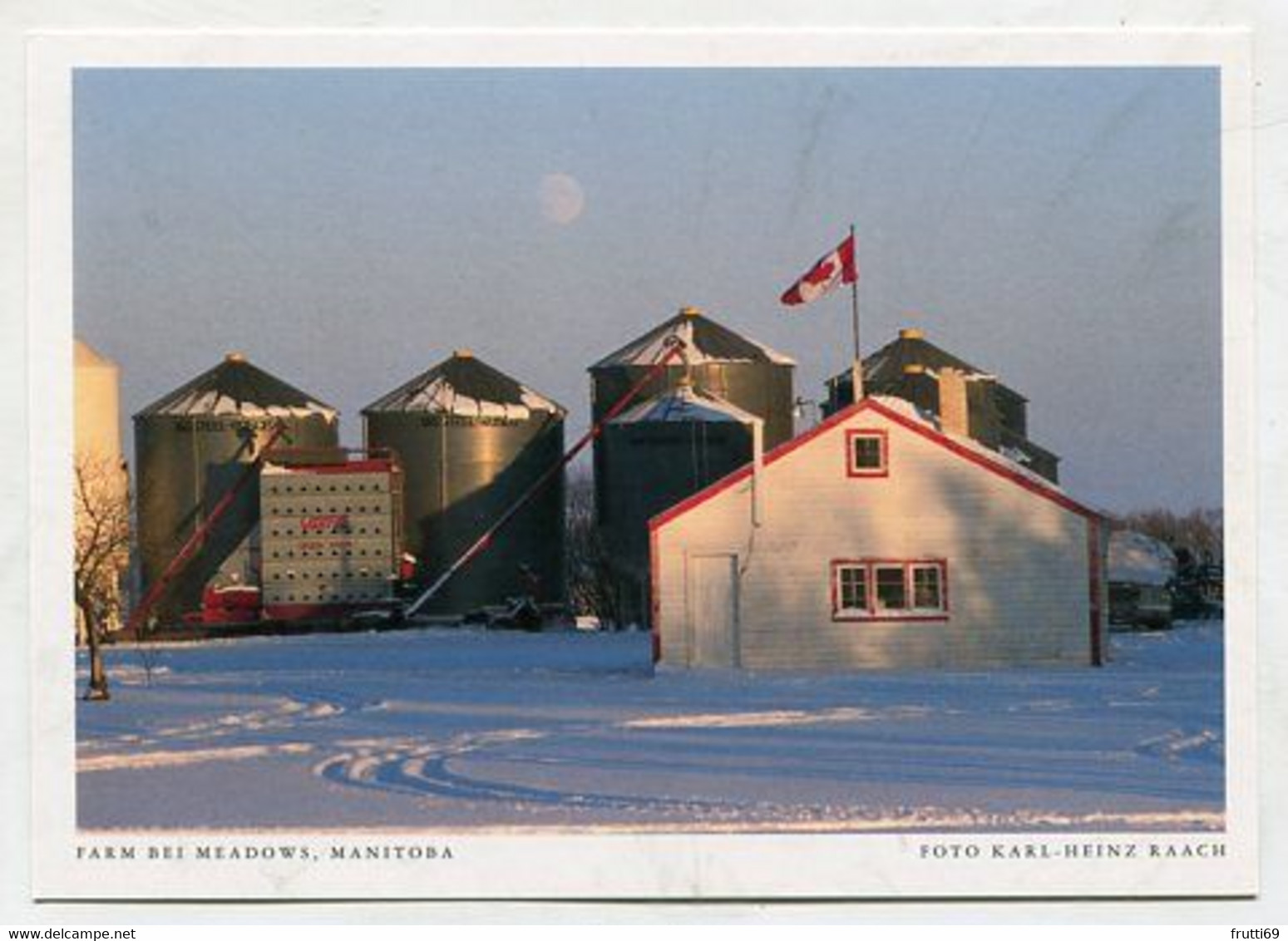 AK 029140 CANADA - Manitoba - Farm Bei Meadows - Altri & Non Classificati