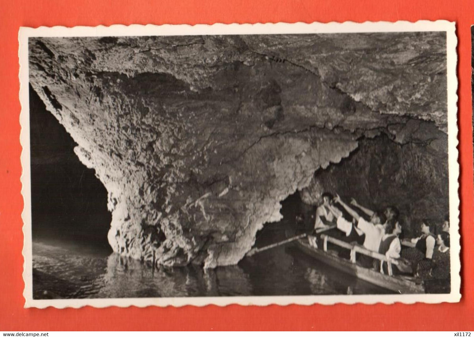 ZNH-29 Saint-Léonard Près Sion, Barque Lac Souterrain. ANIME. Carte Photo Debraine Non Circulé - Saint-Léonard