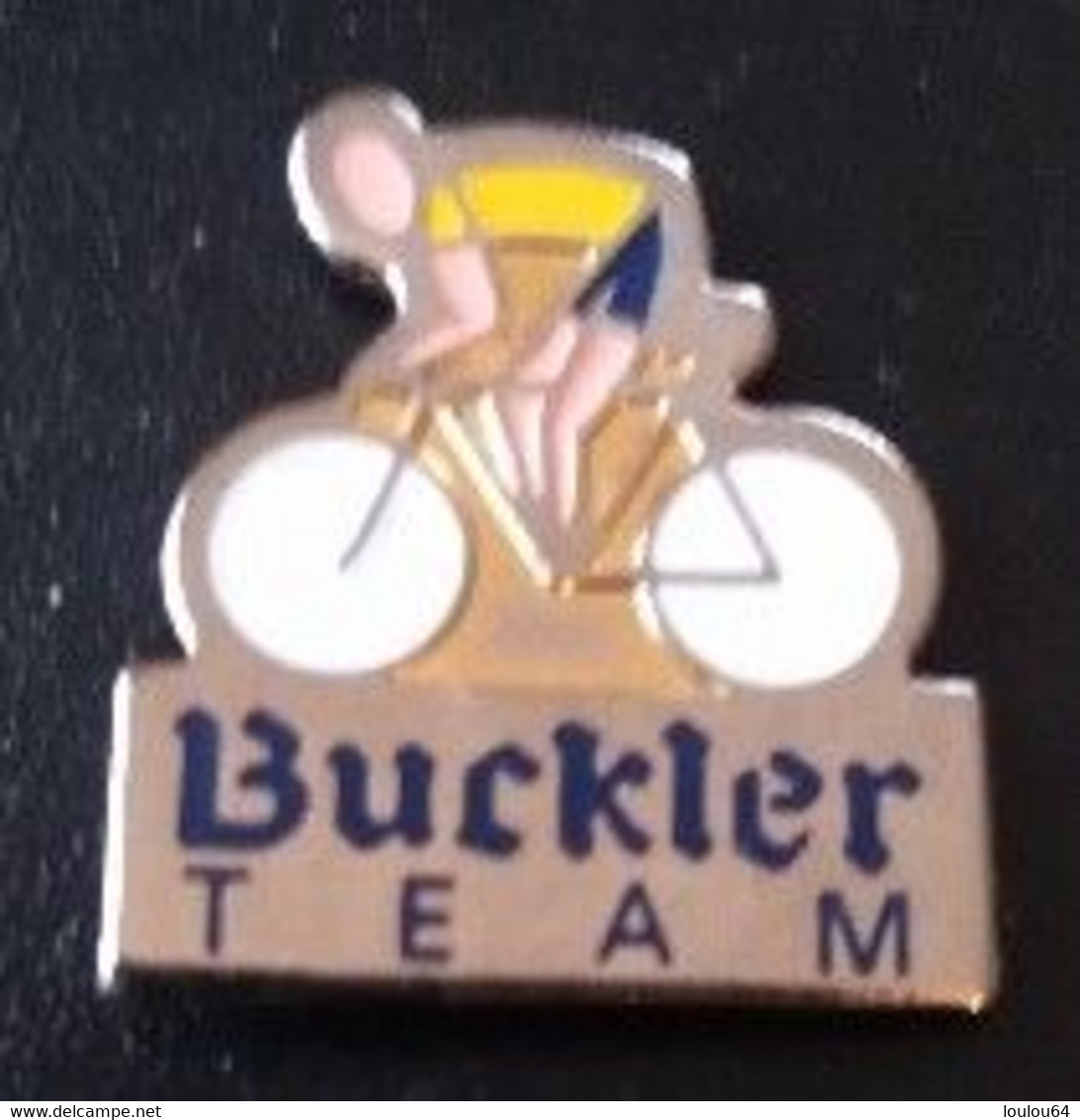 Pin's - BIERE - BUCKLER - Cyclisme - Petit Format - - Bière