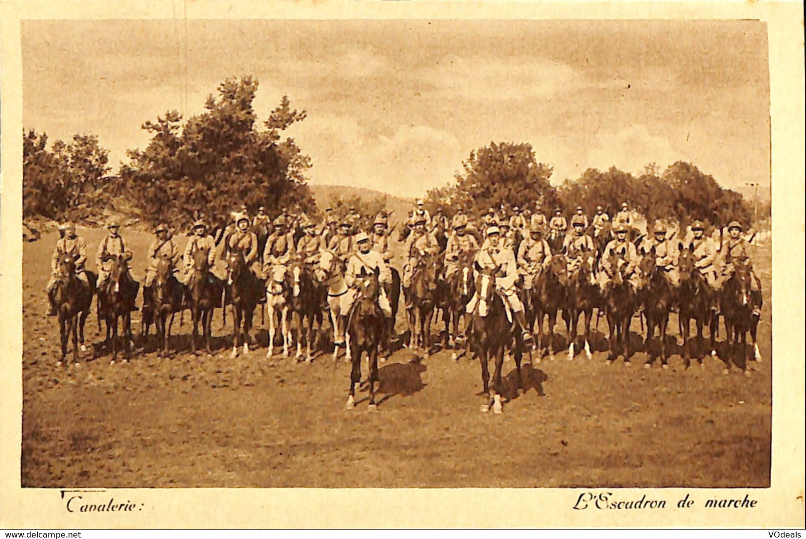 037 637 - CPA - Thèmes - Militaria - Cavalerie - L'Escadron De Marche - Manovre