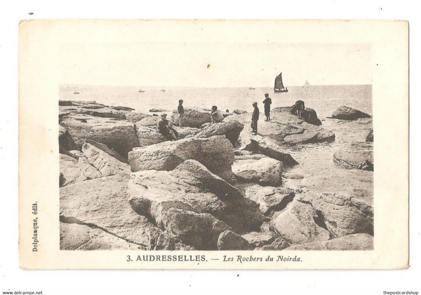 Audresselles (62 Pas De Calais) Les Rochers Du Noirda - édit Delplanque Très Rare - Autres & Non Classés