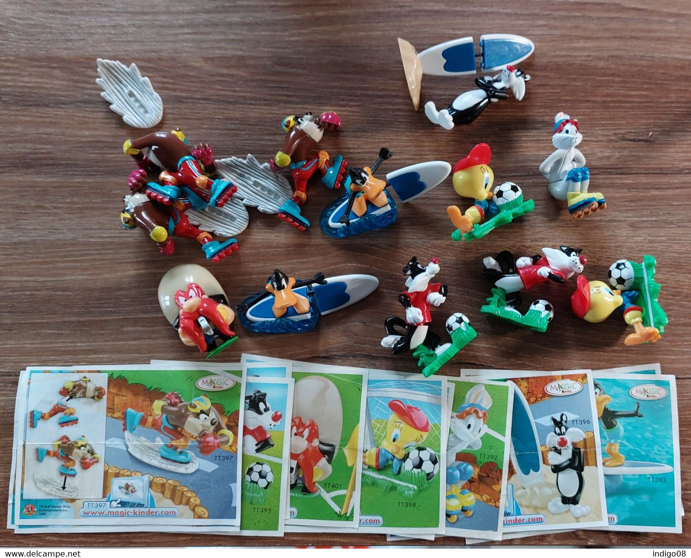 Lot De 12 Looney Tunes Active 2008 (TT) + Bpz - Komplettsets