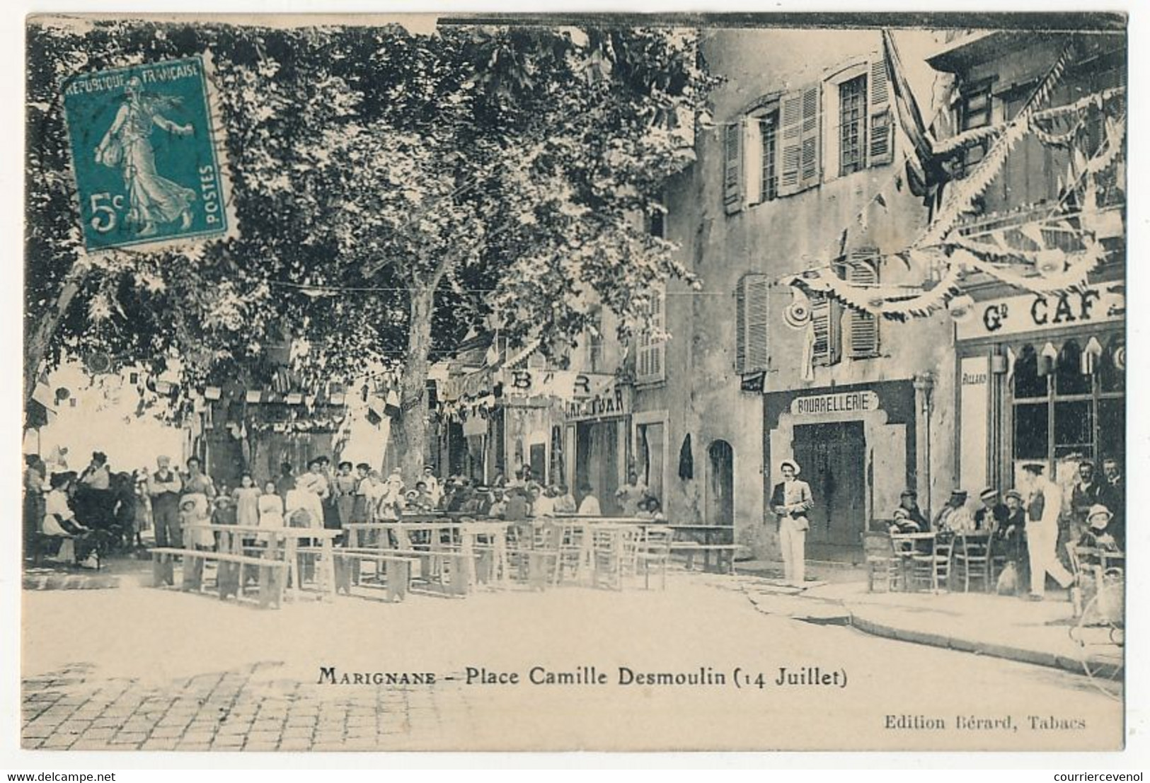 CPA - MARIGNANE (B Du R) - Place Camille Desmoulin (14 Juillet) - Marignane