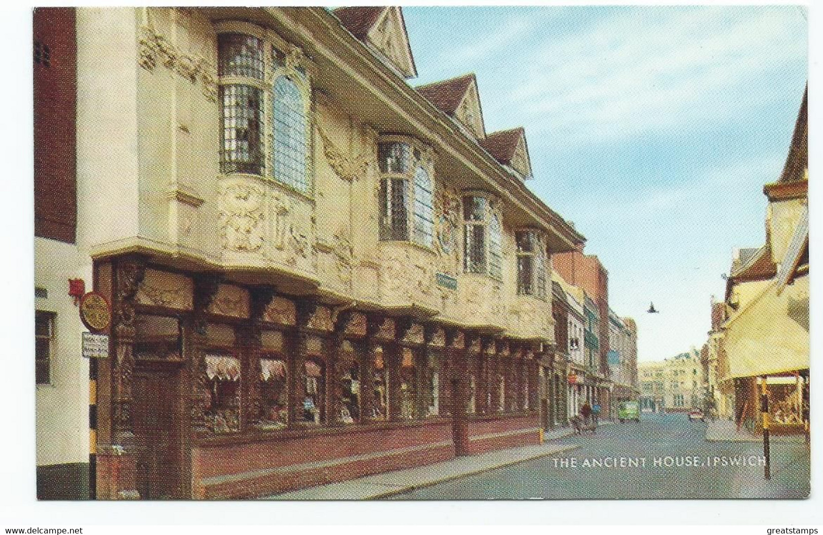 Postcard Suffolk Ipswich Ancient House Unused Salmon - Ipswich