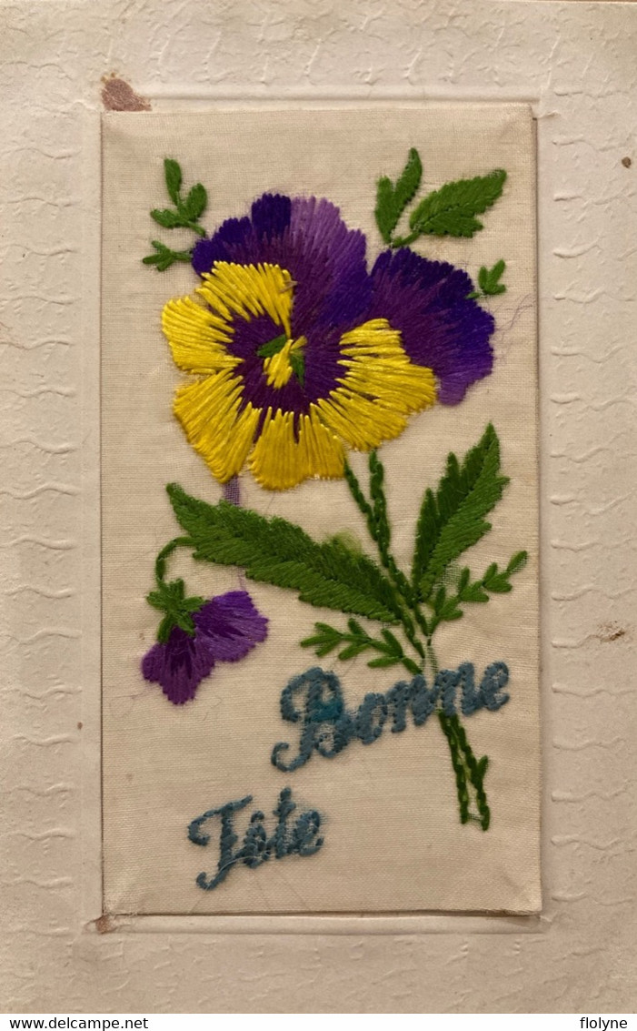 Cpa Brodée , à Système - Faite à La Main - Bonne Fête - Fleur Flower - Fantaisie - Embroidered