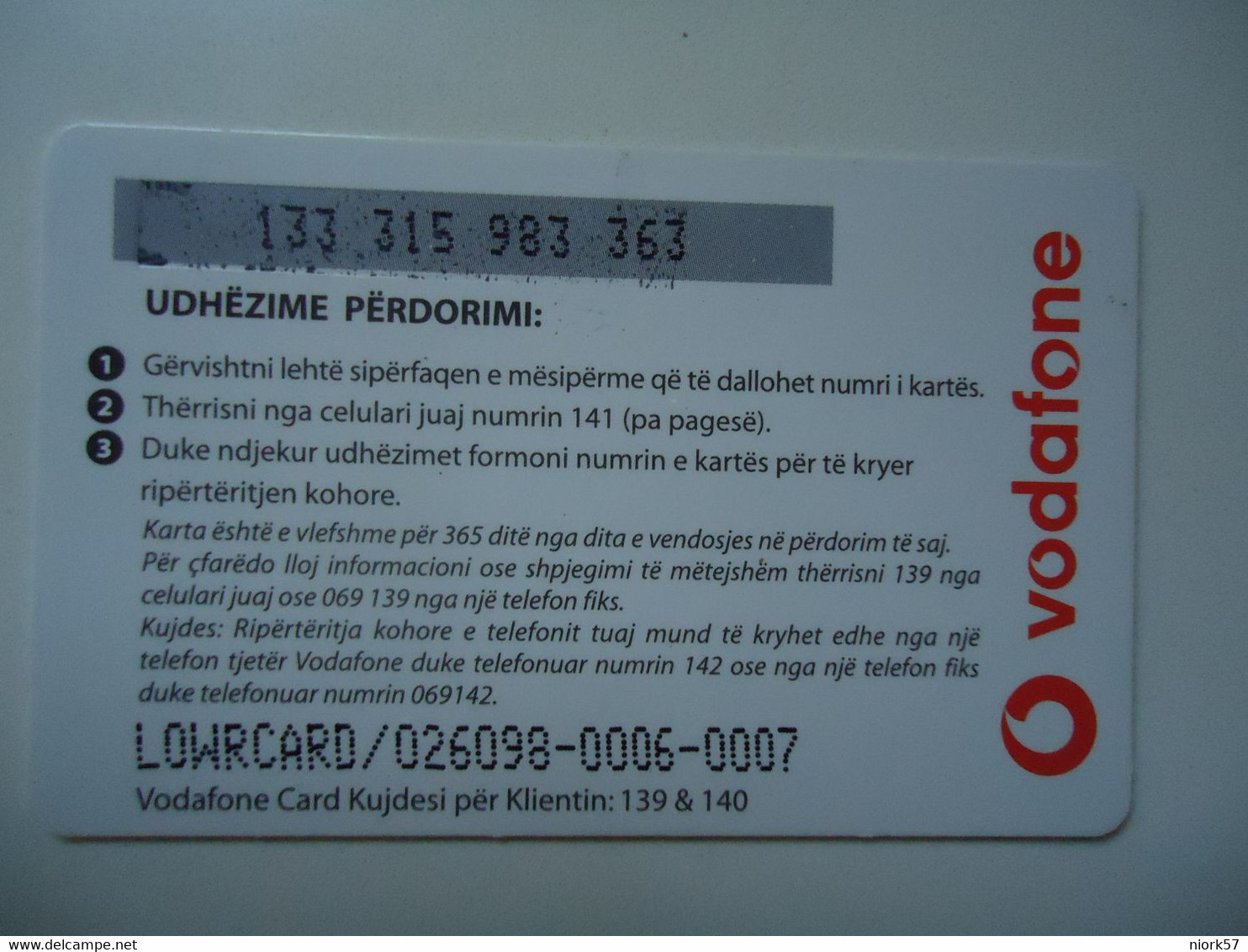 ALBANIA   USED  PREPAID  PHONECARDS  VODAFONE   2 SCAN - Albanien